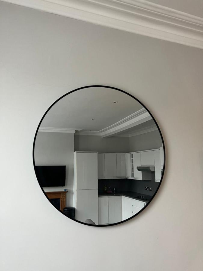 Lovely 2-Bedroom Victorian Flats Лондон Экстерьер фото
